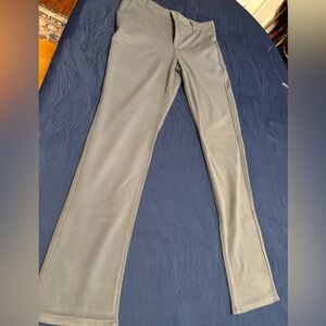 NWT Mens True Classic pants. SIZE 32. (Long) Grey